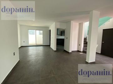 Casa en Unidad Nacional