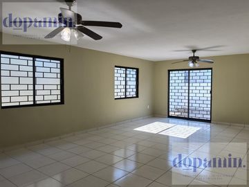 Casa en Manuel R Diaz