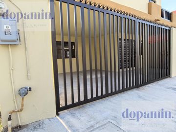 Casa en Manuel R Diaz
