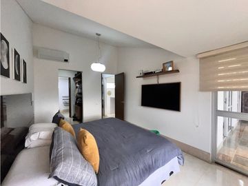 CASA EN VENTA EN JAMUND -  VISTA AL PARQUE Y AMPLIOS ESPACIOS