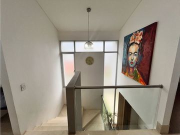 CASA EN VENTA EN JAMUND -  VISTA AL PARQUE Y AMPLIOS ESPACIOS