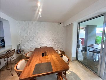 CASA EN VENTA EN JAMUND -  VISTA AL PARQUE Y AMPLIOS ESPACIOS