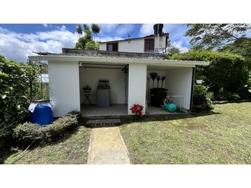VENTA DE CASA CAMPESTRE EN SALENTO, QUINDO, COLOMBIA