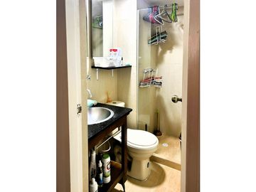VENTA APARTAMENTO 1er PISO PLACITA DE FLORES BOSTON MEDELLIN