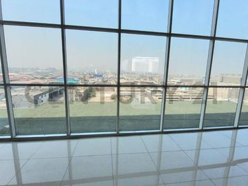 ALQUILA TU PROXIMA OFICINA ADMINISTRATIVA EN SANTA ANITA, CERCA AL TREN