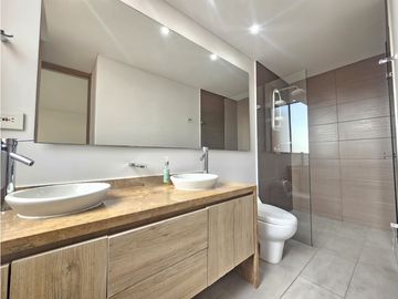 SE VENDE HERMOSA CASA EN ALTOS DE SUBA