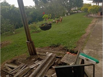 SE VENDE FINCA CON LAGOS EN ARABIA AREA