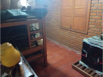 SE VENDE FINCA CON LAGOS EN ARABIA AREA