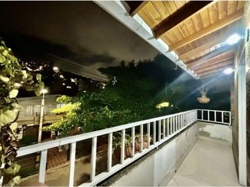Casa  en Venta, Santa Lucía en  Medellín