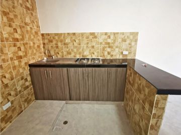 CASA MULTIFAMILIAR EN VENTA, NUEVA FLORESTA, ORIENTE, CALI