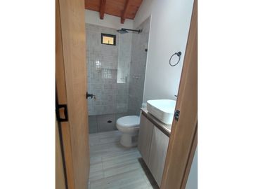 VENTA DE FINCA PARA ESTRENAR EN PARCELACIÓN EN SAN VICENTE