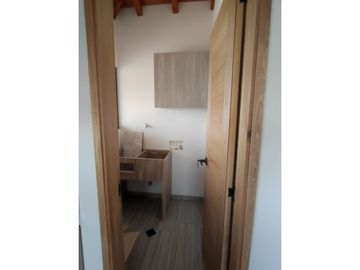 VENTA DE FINCA PARA ESTRENAR EN PARCELACIÓN EN SAN VICENTE