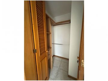 Apartamento en Venta, Loma de los Bernal en Medellín