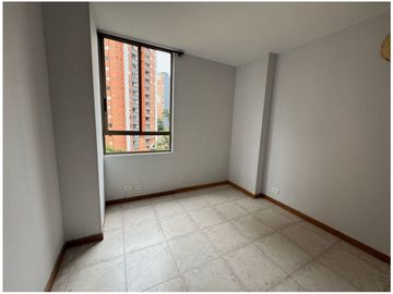Apartamento en Venta, Loma de los Bernal en Medellín