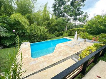 Se vende casa campestre en La Tebaida, Quindío.