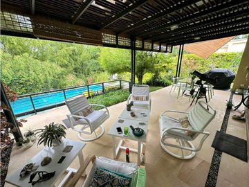 Se vende casa campestre en La Tebaida, Quindío.