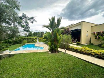 Se vende casa campestre en La Tebaida, Quindío.
