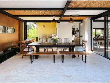 Se vende espectacular casa campestre en Tebaida, Quindío.