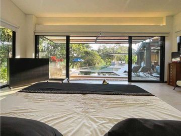 Se vende espectacular casa campestre en Tebaida, Quindío.