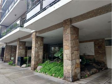 Vende 3 amb. centro Villa del Parque con renta