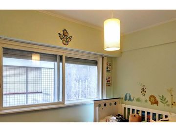 Vende 3 amb. centro Villa del Parque con renta