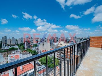 VENTA DEPTO MONOAMBIENTE BOEDO PATIO PROX ENTREGA