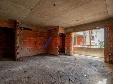 VENTA DEPTO MONOAMBIENTE BOEDO PATIO PROX ENTREGA