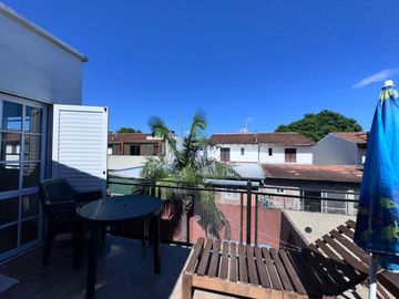 EXCELENTE DUPLEX 6 AMB CON HABITACIONES EN SUITE