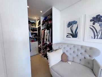 EXCELENTE DUPLEX 6 AMB CON HABITACIONES EN SUITE