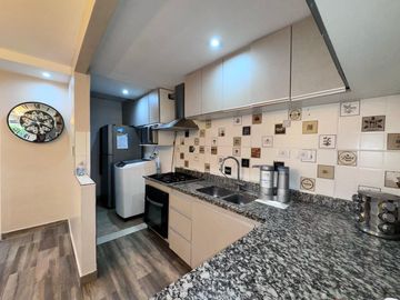 EXCELENTE DUPLEX 6 AMB CON HABITACIONES EN SUITE