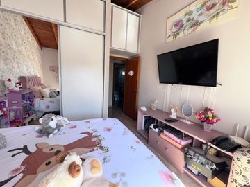 EXCELENTE DUPLEX 6 AMB CON HABITACIONES EN SUITE