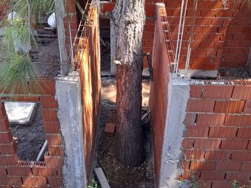 VENTA CASA A ESTRENAR 5 AMBIENTES + PILETA