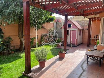 Casa en Venta en Cercano a Av el Cerro