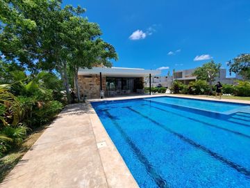 Casa en venta en Privada Varena Living, Santa Gertrudis Copo, Mérida
