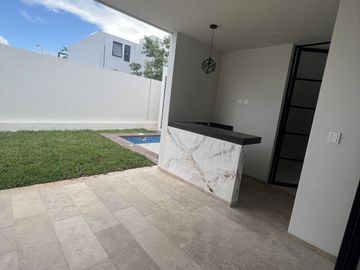 Casa en venta en Privada Varena Living, Santa Gertrudis Copo, Mérida