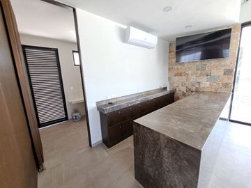 Casa en venta en Privada Varena Living, Santa Gertrudis Copo, Mérida