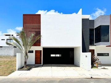 Casa en VENTA en LOMAS DE LA RIOJA