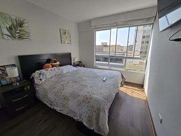 VENDO DEPARTAMENTO EN PUEBLO LIBRE, CERCA A PLAZA LAS BANDERAS