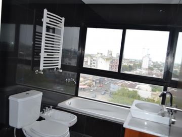 VENTA PENTHOUSE EDIFICIO ROCA. BALCARCE