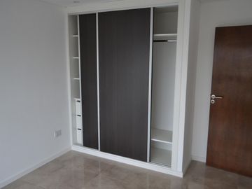 VENTA PENTHOUSE EDIFICIO ROCA. BALCARCE