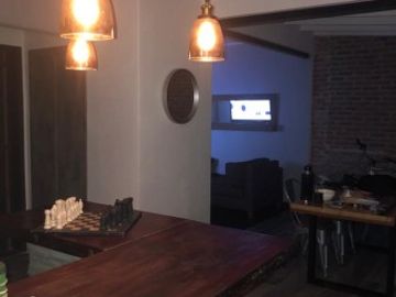 Rosario 1059, San Fernando. Excelente PH (al fondo)