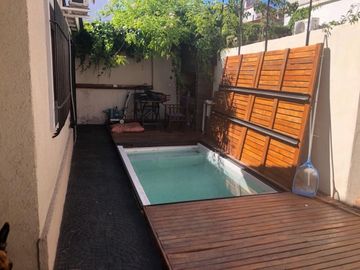 Rosario 1059, San Fernando. Excelente PH (al fondo)
