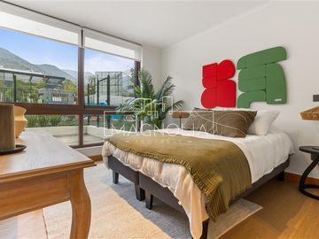Departamento en Venta en LUJOSO DEPARTAMENTO DÚPLEX CON JARDÍN EN ALTO LOS DOMINICOS