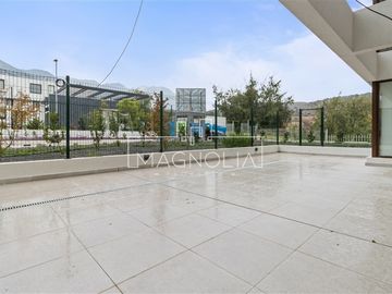 Departamento en Venta en LUJOSO DEPARTAMENTO DÚPLEX CON JARDÍN EN ALTO LOS DOMINICOS