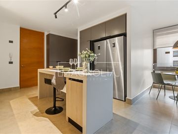 Departamento en Venta en LUJOSO DEPARTAMENTO DÚPLEX CON JARDÍN EN ALTO LOS DOMINICOS