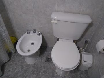 VENTA - DEPARTAMENTO -  2 AMBIENTES - EXCELENTE UBICACION - PLAZA COLON - MAR DEL PLATA