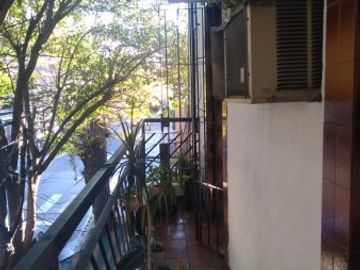 Martin de Irigoyen 616 - Amplio departamento !!!