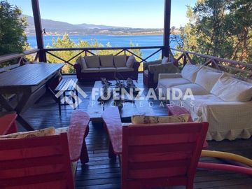 Casa en Venta en riñihue