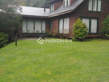 Casa en Venta en riñihue