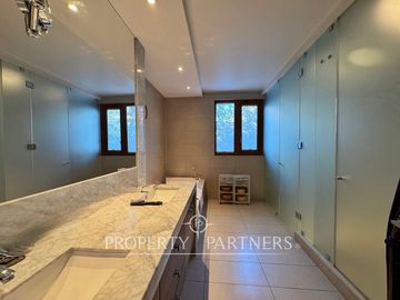 Exclusivo Dúplex c/ Jardín, Piscina y Quincho en barrio Nueva Costanera
